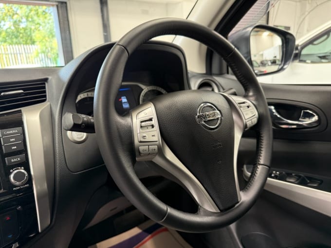 2025 Nissan Navara