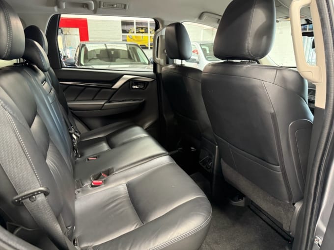 2025 Mitsubishi Shogun Sport