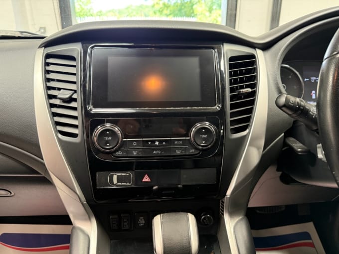 2025 Mitsubishi Shogun Sport