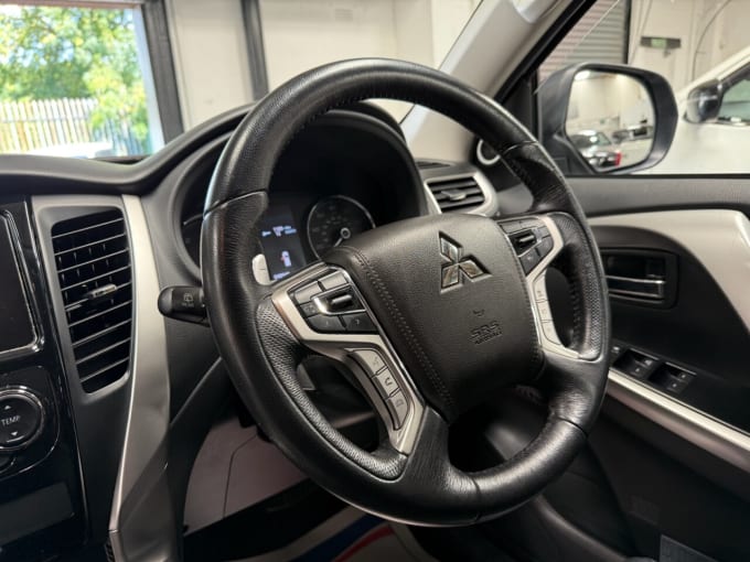 2025 Mitsubishi Shogun Sport