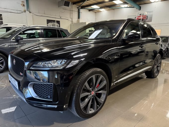 2016 Jaguar F-pace