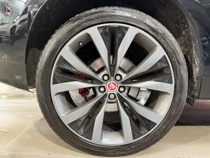 2016 Jaguar F-pace