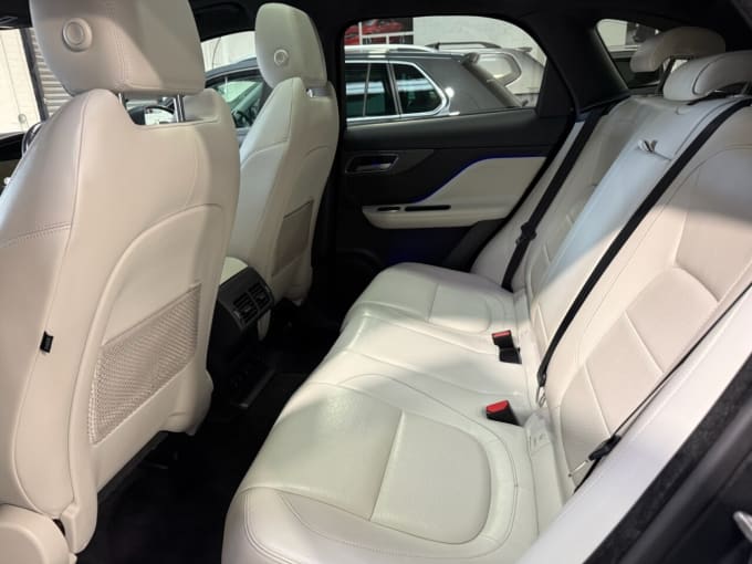 2016 Jaguar F-pace