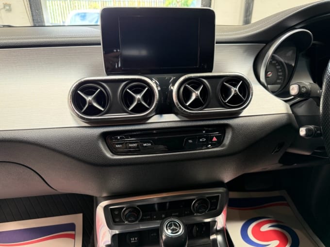 2025 Mercedes-benz X-class