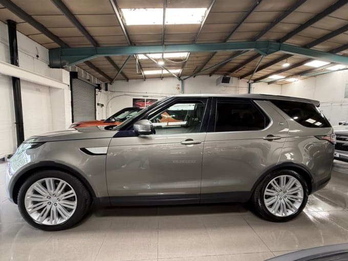 2025 Land Rover Discovery
