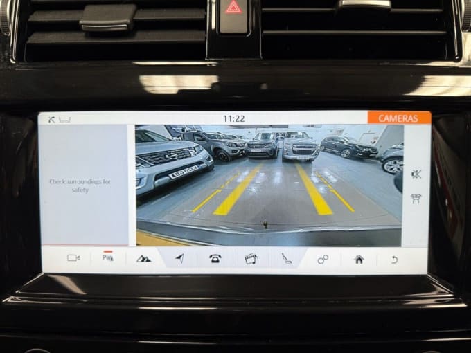 2025 Land Rover Discovery