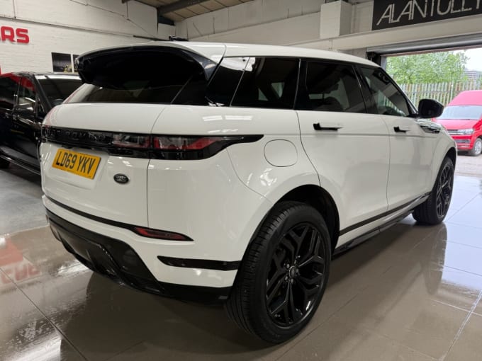 2025 Land Rover Range Rover Evoque