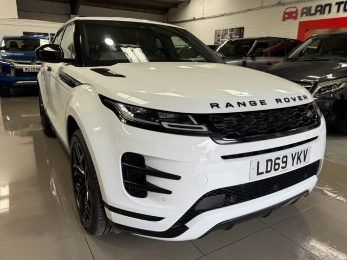 2025 Land Rover Range Rover Evoque