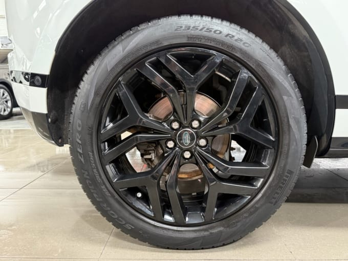 2025 Land Rover Range Rover Evoque