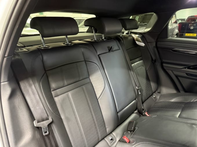 2025 Land Rover Range Rover Evoque