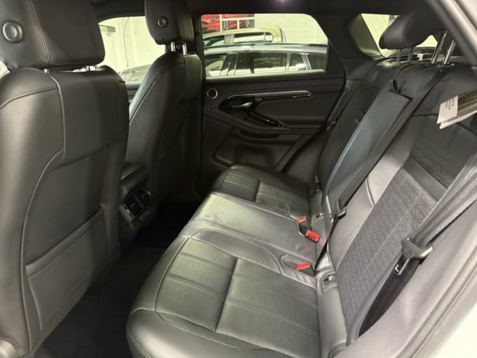 2025 Land Rover Range Rover Evoque