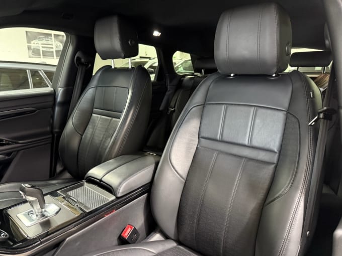 2025 Land Rover Range Rover Evoque