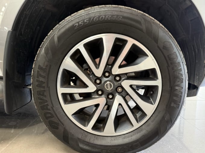 2025 Nissan Navara
