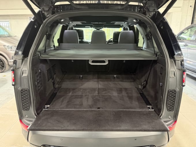 2025 Land Rover Discovery