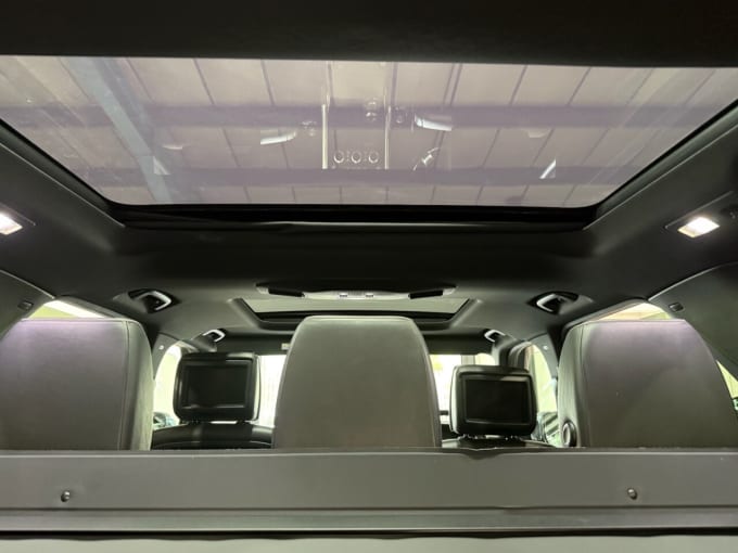 2025 Land Rover Discovery