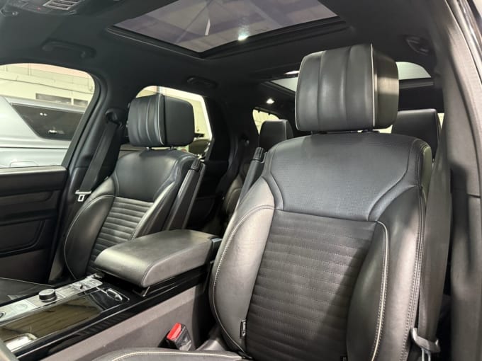 2025 Land Rover Discovery