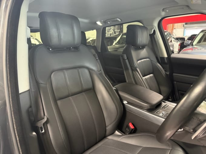 2025 Land Rover Range Rover Sport