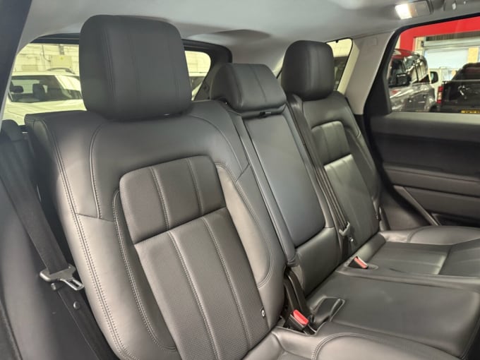 2025 Land Rover Range Rover Sport
