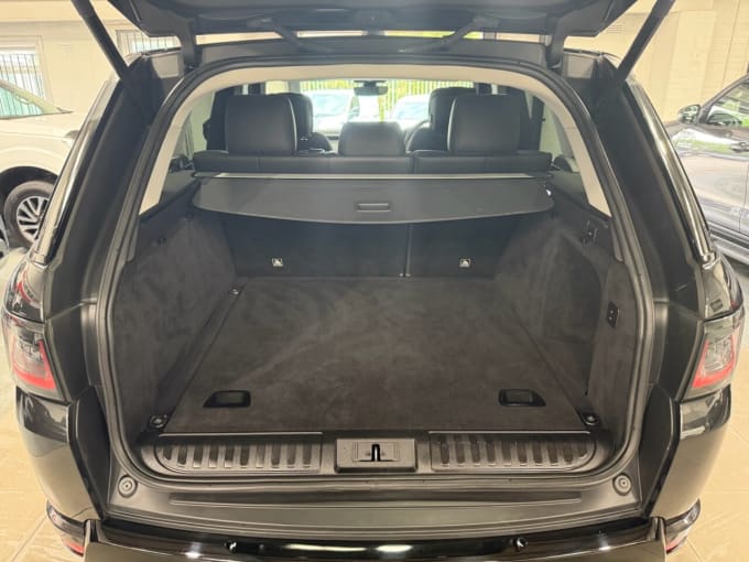 2025 Land Rover Range Rover Sport