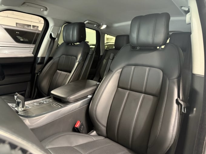 2025 Land Rover Range Rover Sport