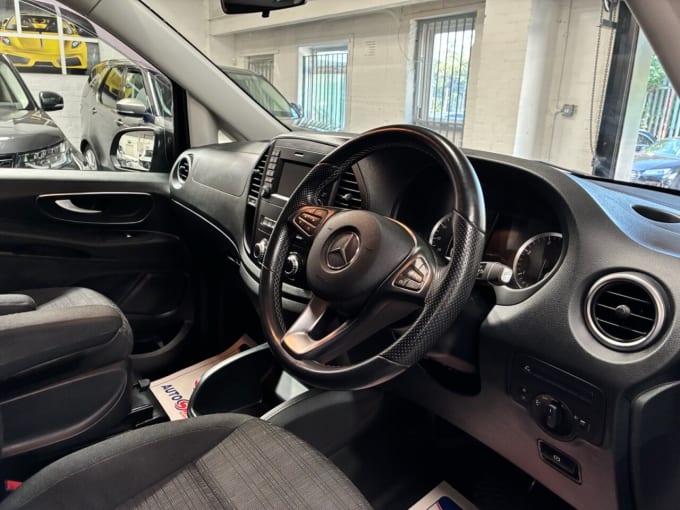 2025 Mercedes-benz Vito