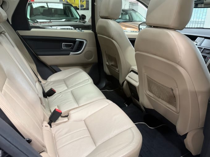 2025 Land Rover Discovery Sport