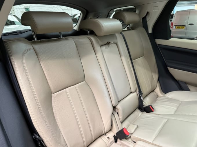 2025 Land Rover Discovery Sport