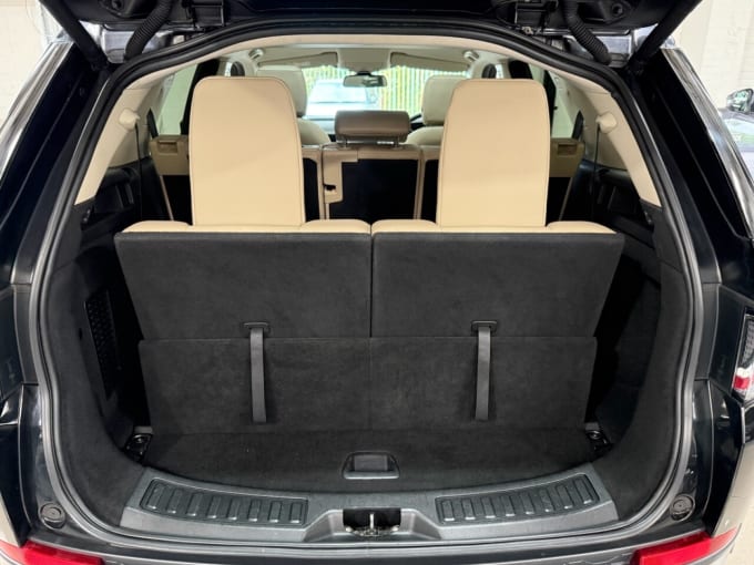 2025 Land Rover Discovery Sport
