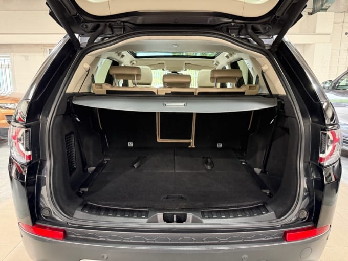 2025 Land Rover Discovery Sport
