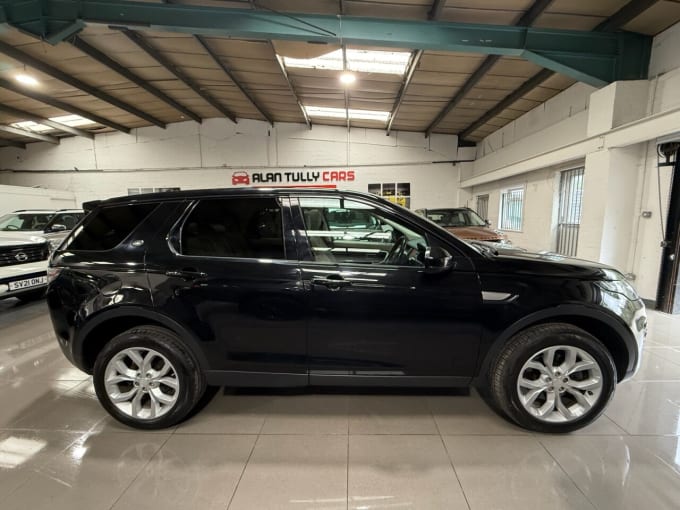 2025 Land Rover Discovery Sport