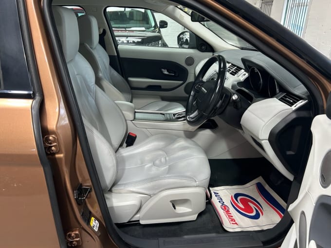 2025 Land Rover Range Rover Evoque