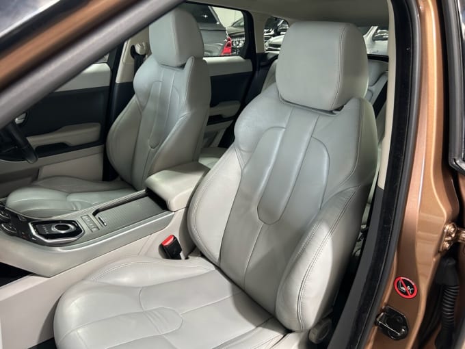 2025 Land Rover Range Rover Evoque