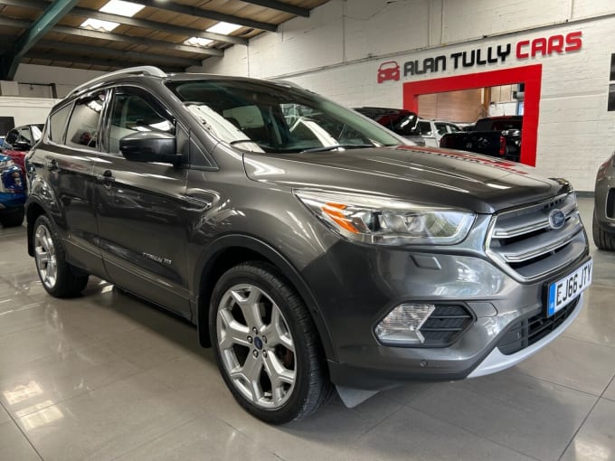 2025 Ford Kuga