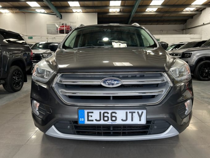 2025 Ford Kuga