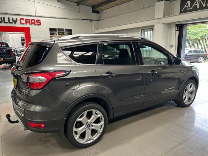 2025 Ford Kuga