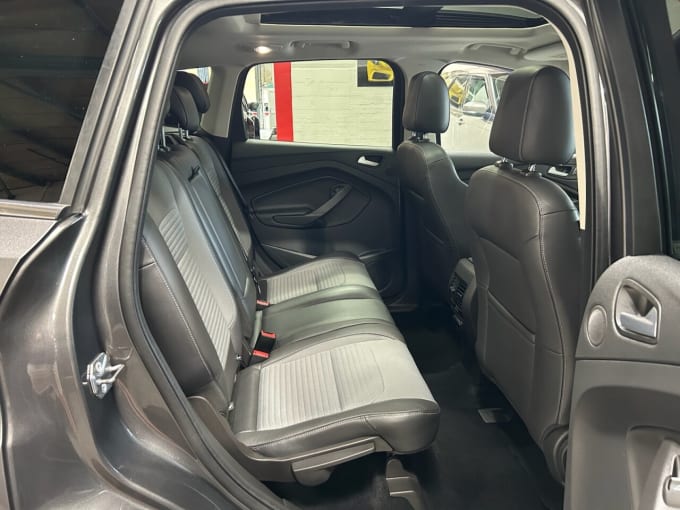 2025 Ford Kuga