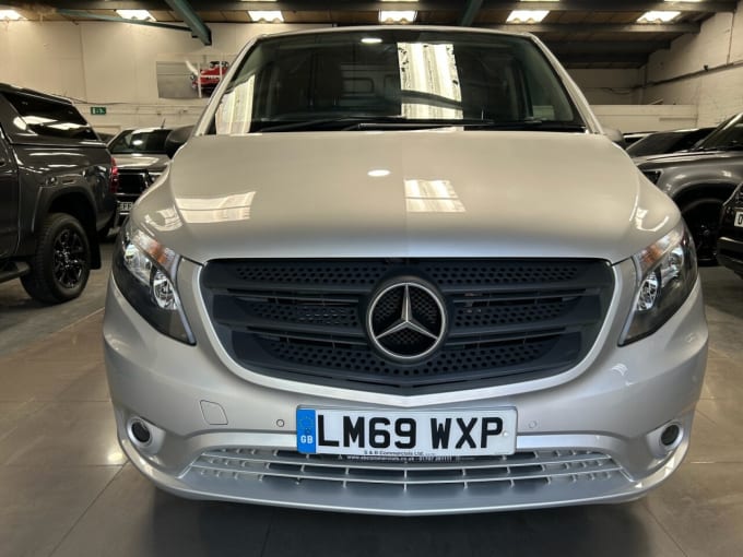 2025 Mercedes-benz Vito