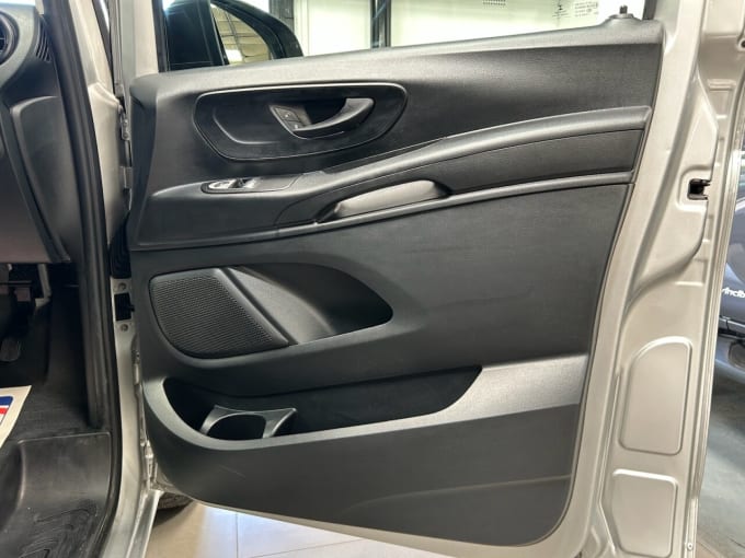 2025 Mercedes-benz Vito