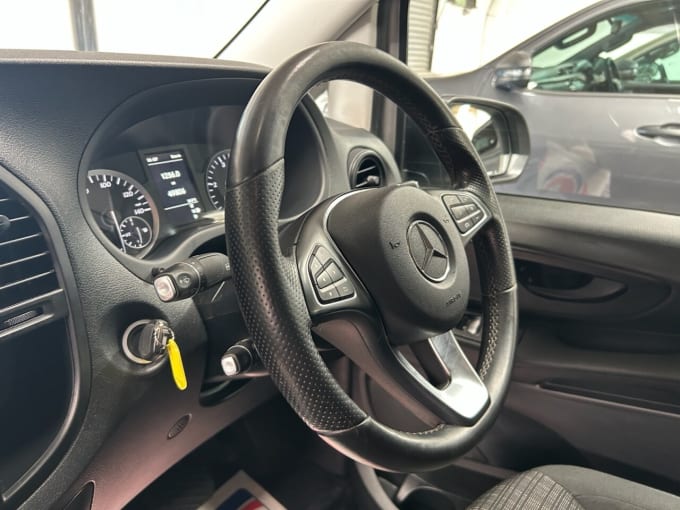 2025 Mercedes-benz Vito