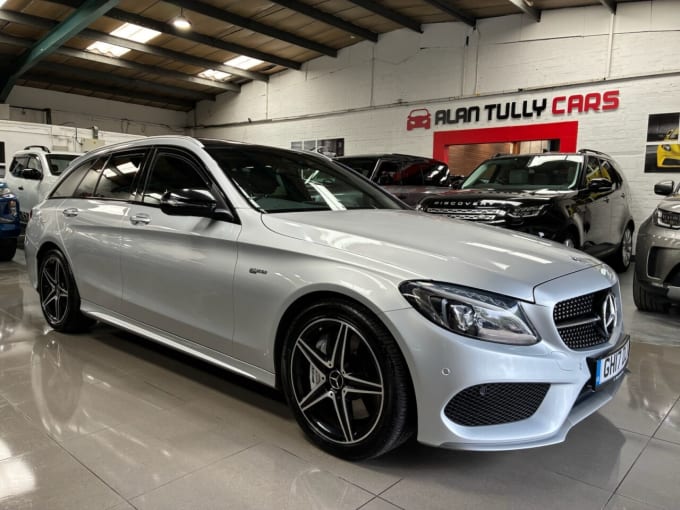 2025 Mercedes-benz C-class