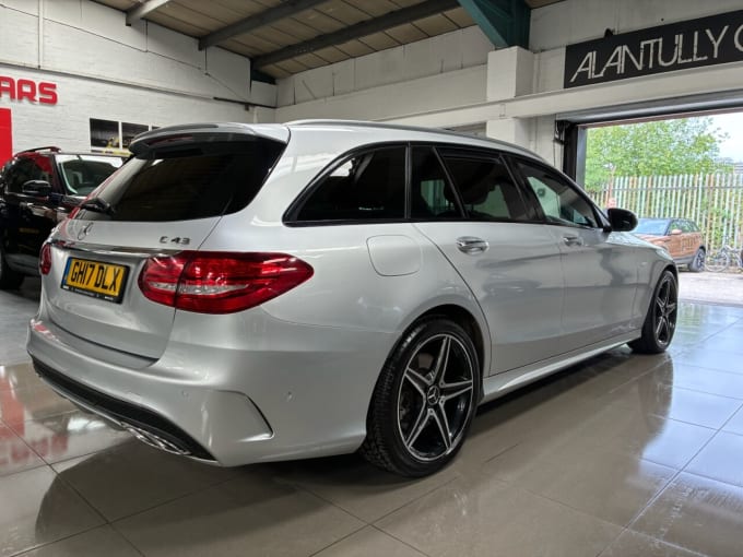 2025 Mercedes-benz C-class