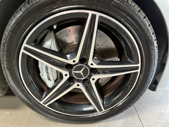 2025 Mercedes-benz C-class