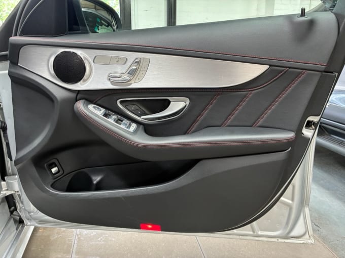2025 Mercedes-benz C-class