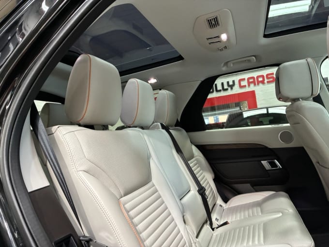 2025 Land Rover Discovery
