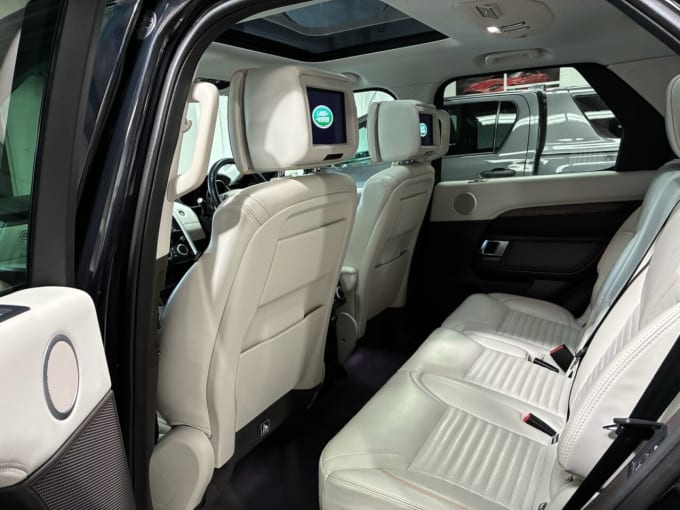 2025 Land Rover Discovery