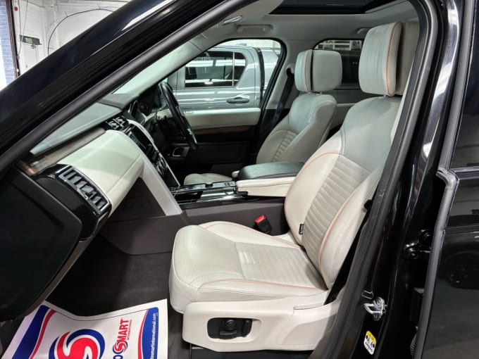 2025 Land Rover Discovery