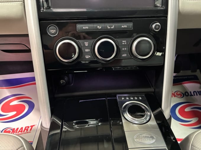 2025 Land Rover Discovery