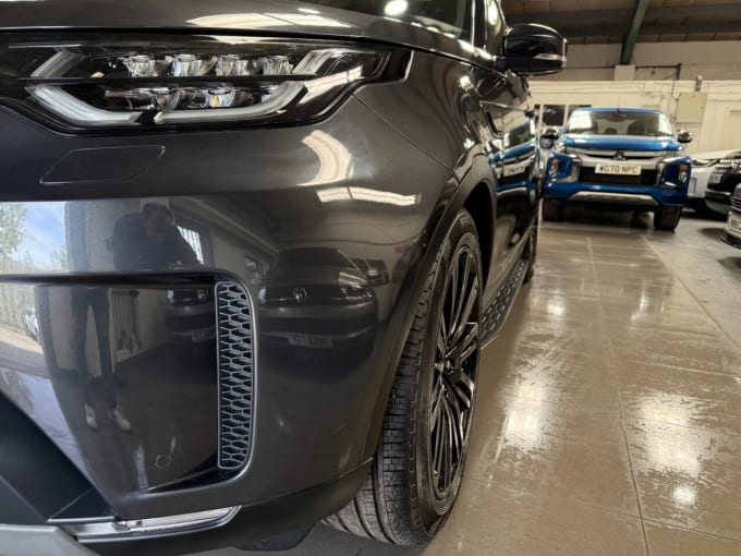 2025 Land Rover Discovery