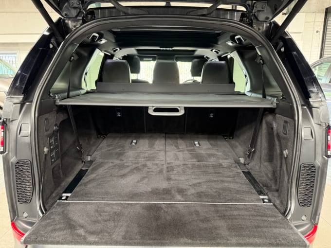 2025 Land Rover Discovery