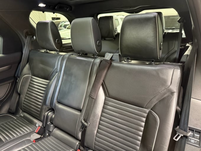 2025 Land Rover Discovery